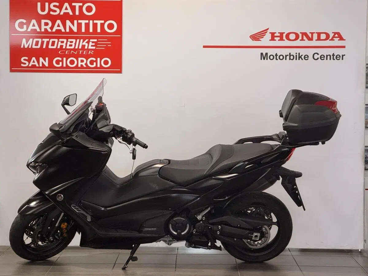 Yamaha T-Max 560 Tech Max (2020) (3)