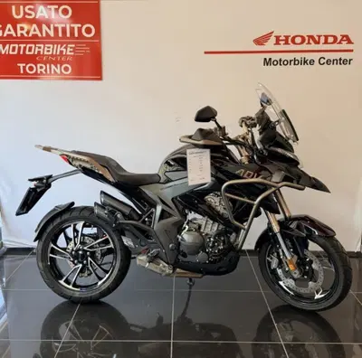 Zontes ZT310-T1 (2021 - 23) usata