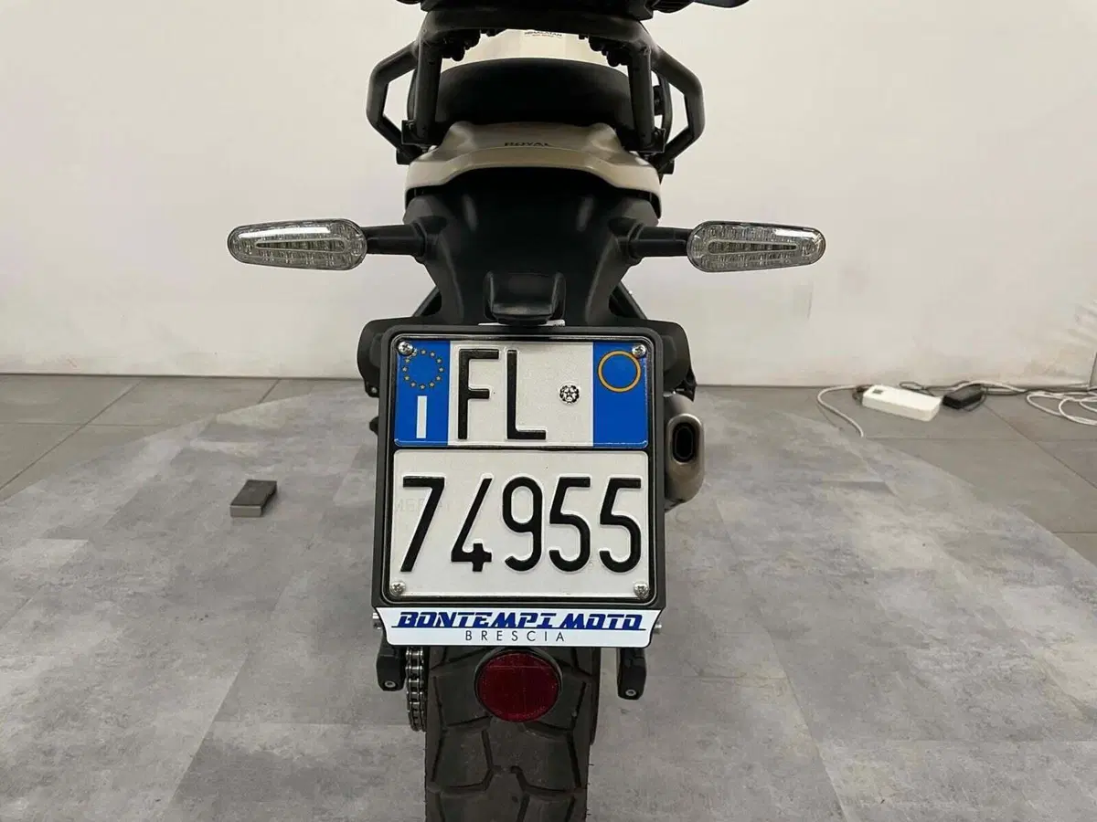 Royal Enfield Himalayan 450 (2024 - 26) (9)