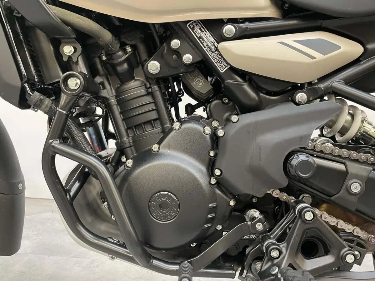 Royal Enfield Himalayan 450 (2024 - 26) (10)