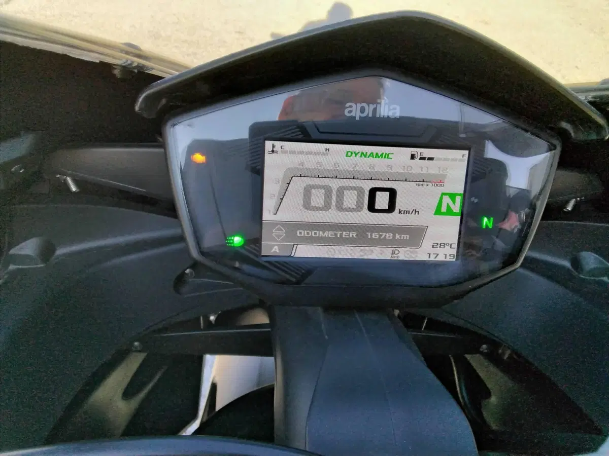 Aprilia RS 660 (2020 - 24) (4)