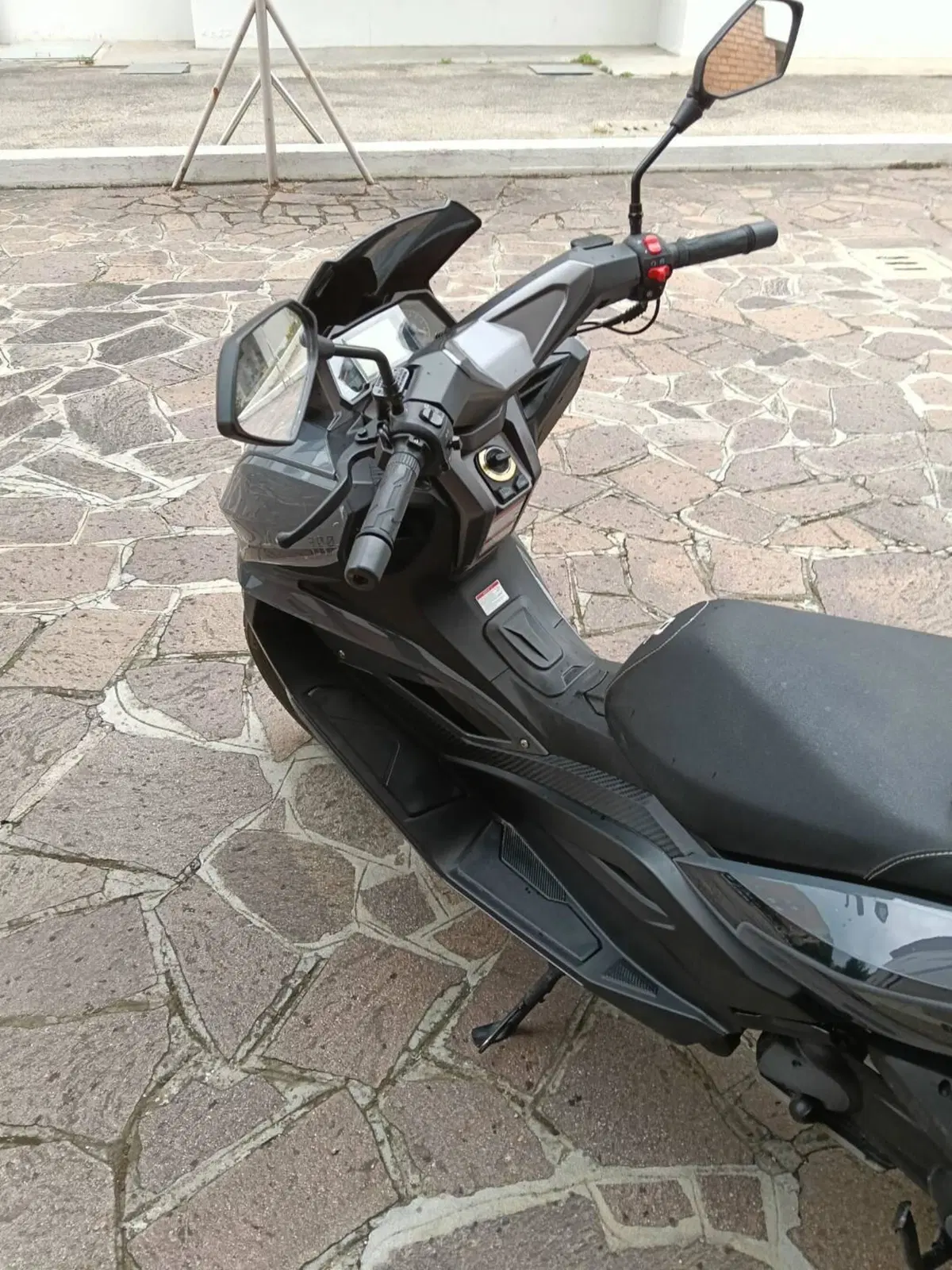Over Brera 300 (2021 - 23) (7)