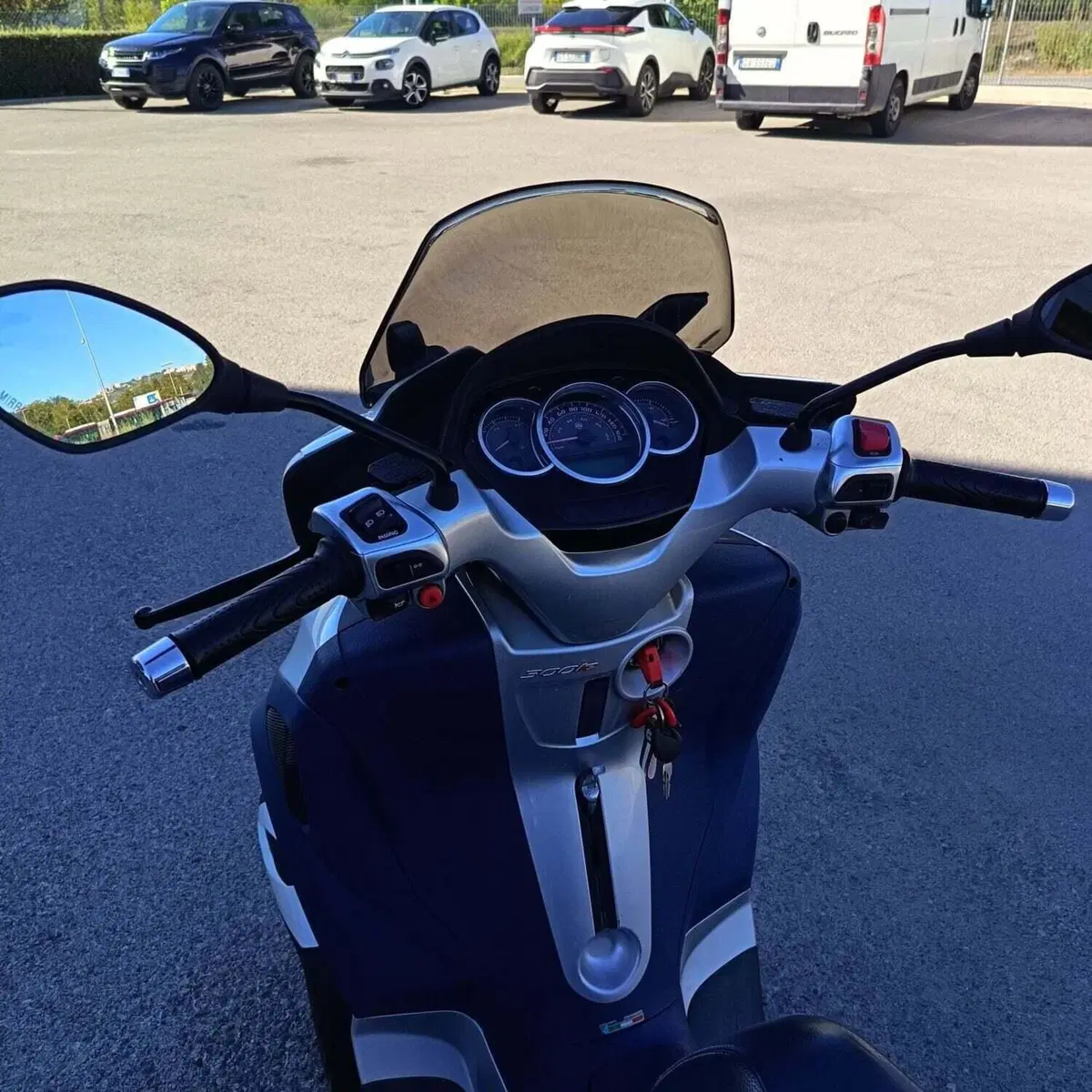Piaggio Mp3 300 ie Yourban LT (2011 - 16) (9)