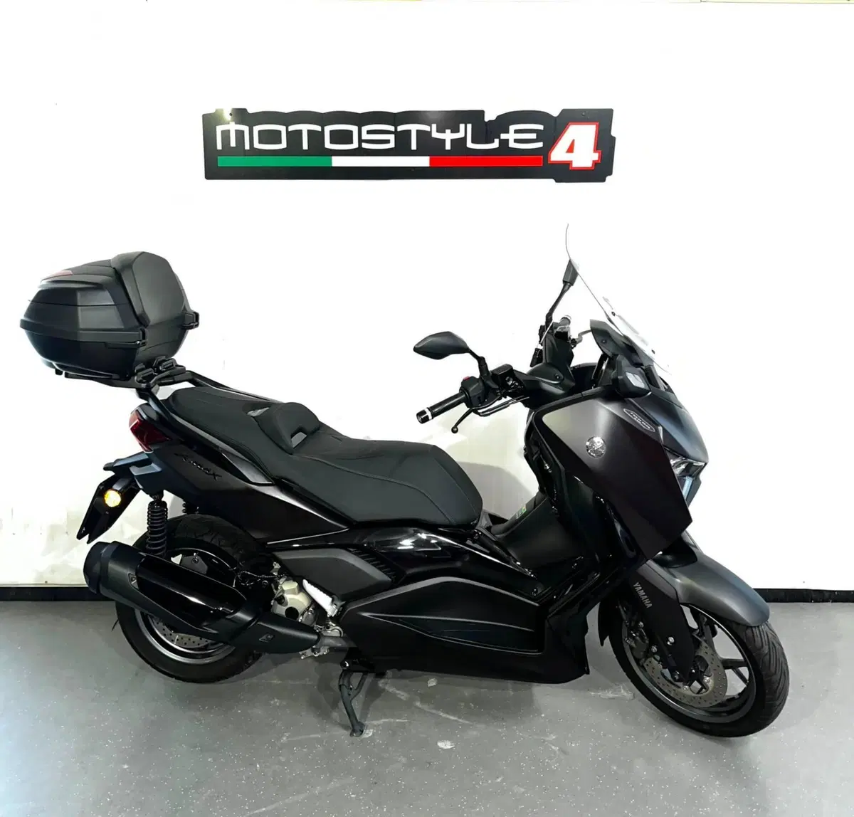 Yamaha X-Max 300 Tech Max (2025 - 26)