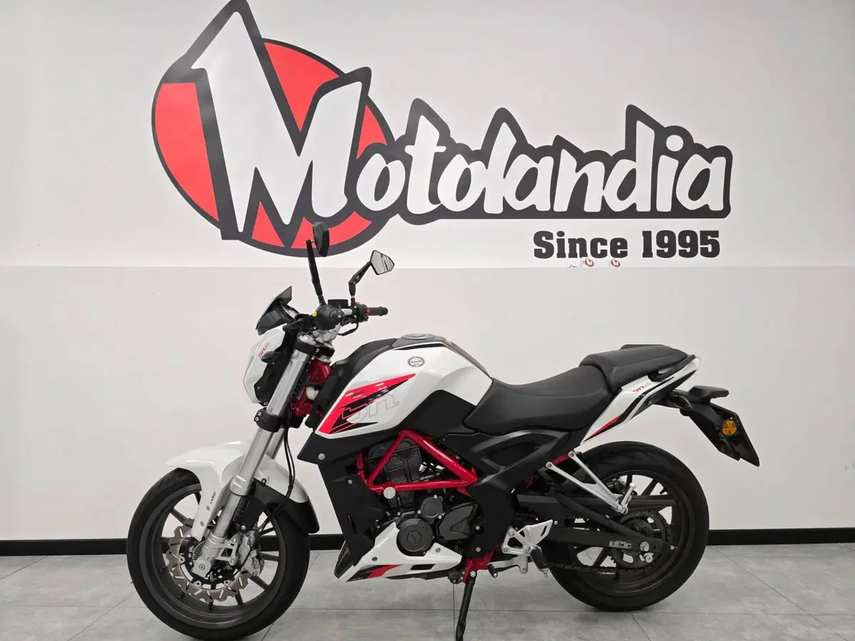 Benelli BN 251 (2017 - 20) (3)