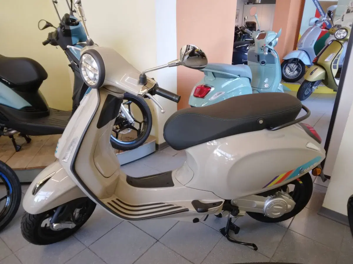 Vespa Primavera 50 (2024 - 25) (3)
