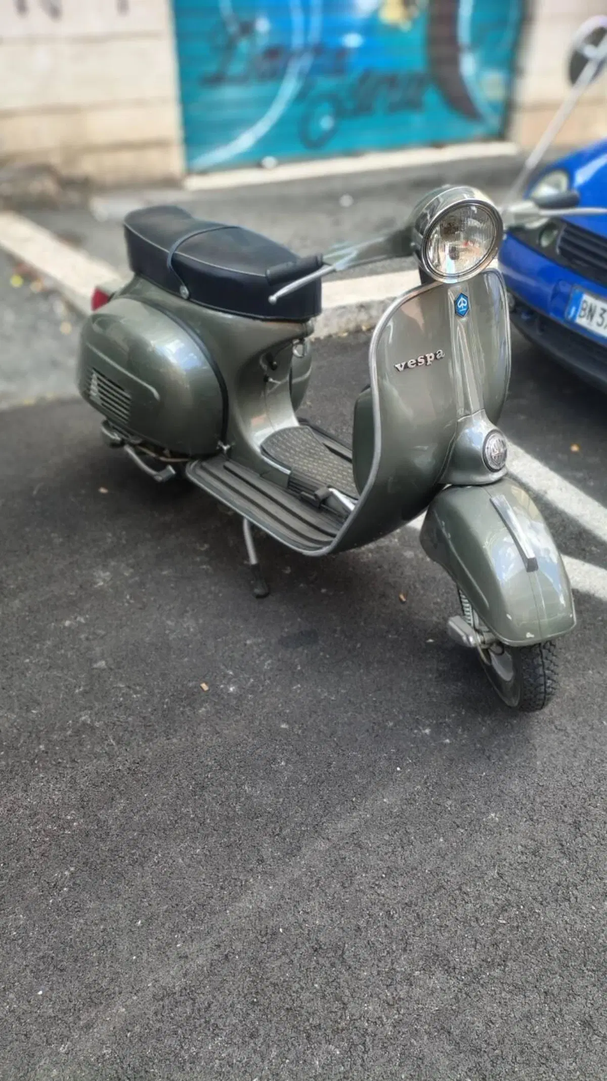 Piaggio Vespa 125 (2)