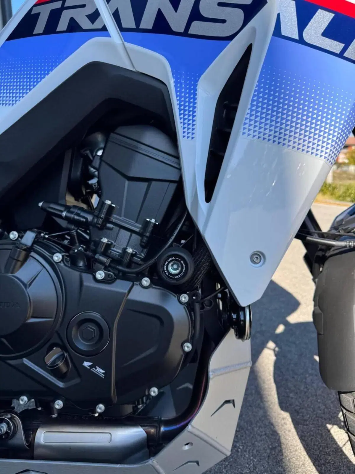 Honda Transalp XL750 (2025) (4)