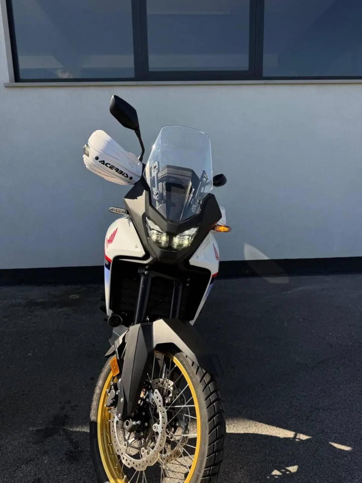 Honda Transalp XL750 (2025) (3)