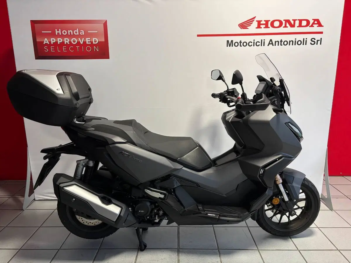 Honda ADV 350 (2022 - 24)