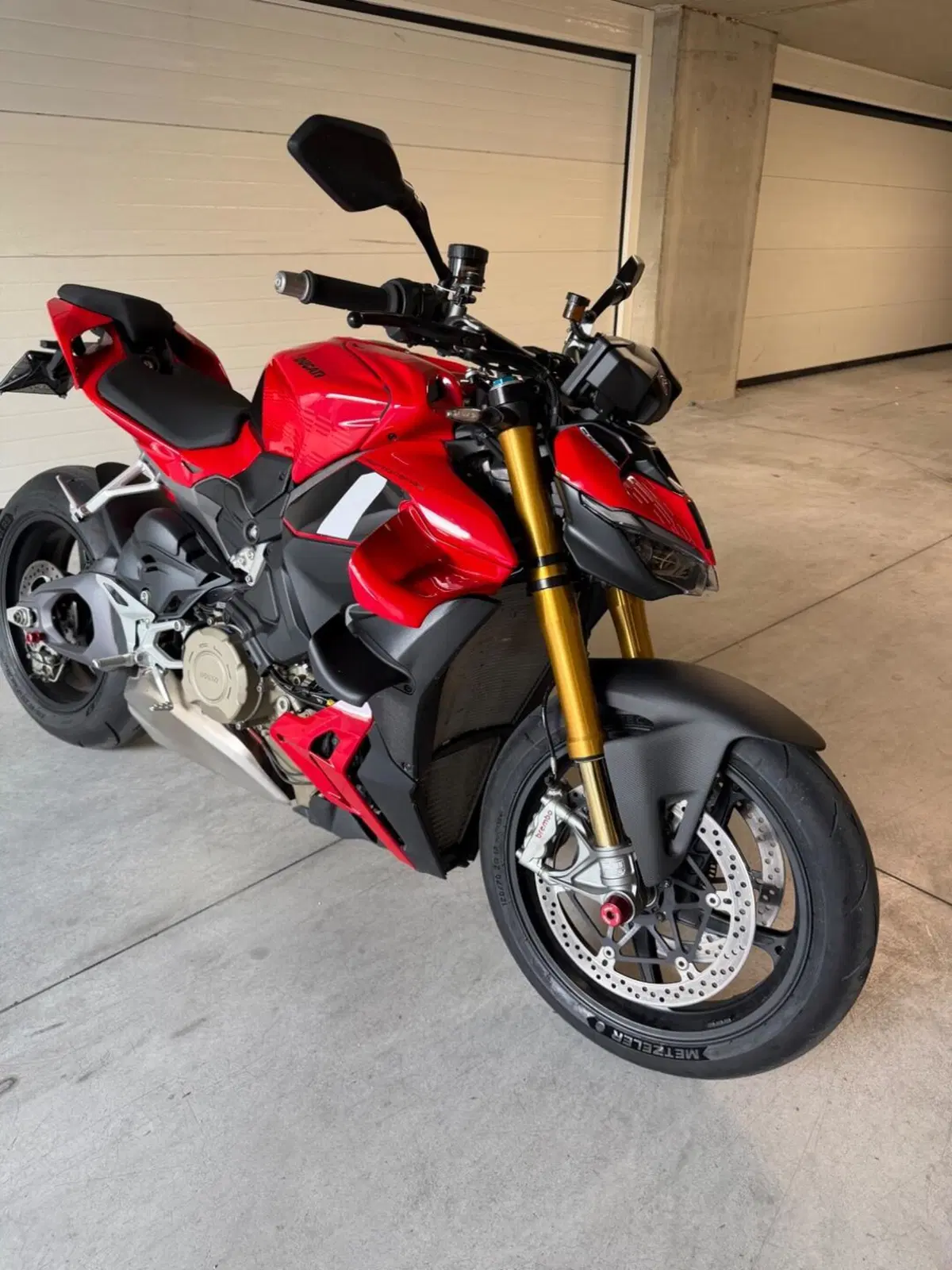 Ducati Streetfighter V4 S (2025 - 26) (2)