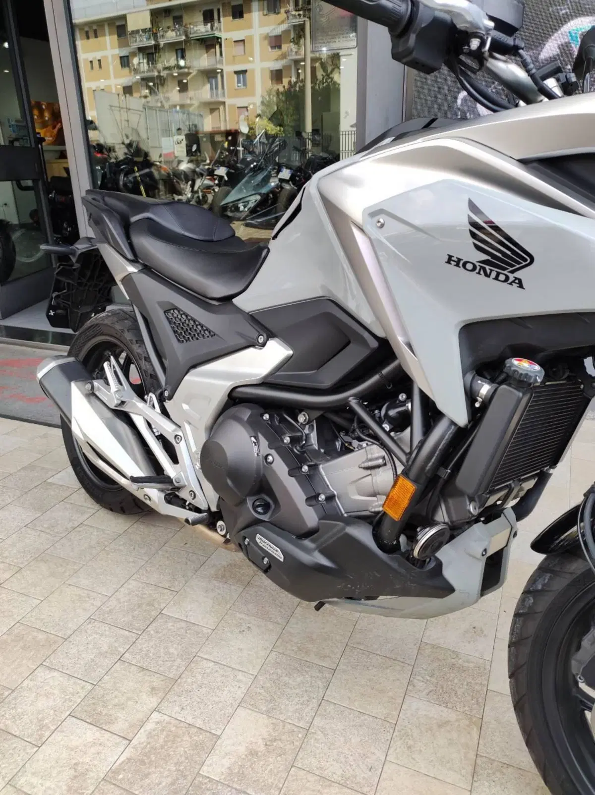Honda NC 750 X DCT (2021 - 24) (2)