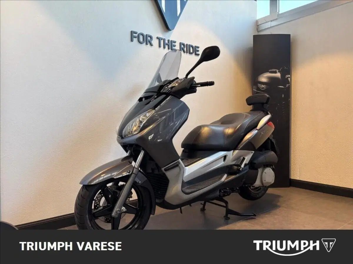 Yamaha X-Max 250 (2007 - 09) (3)