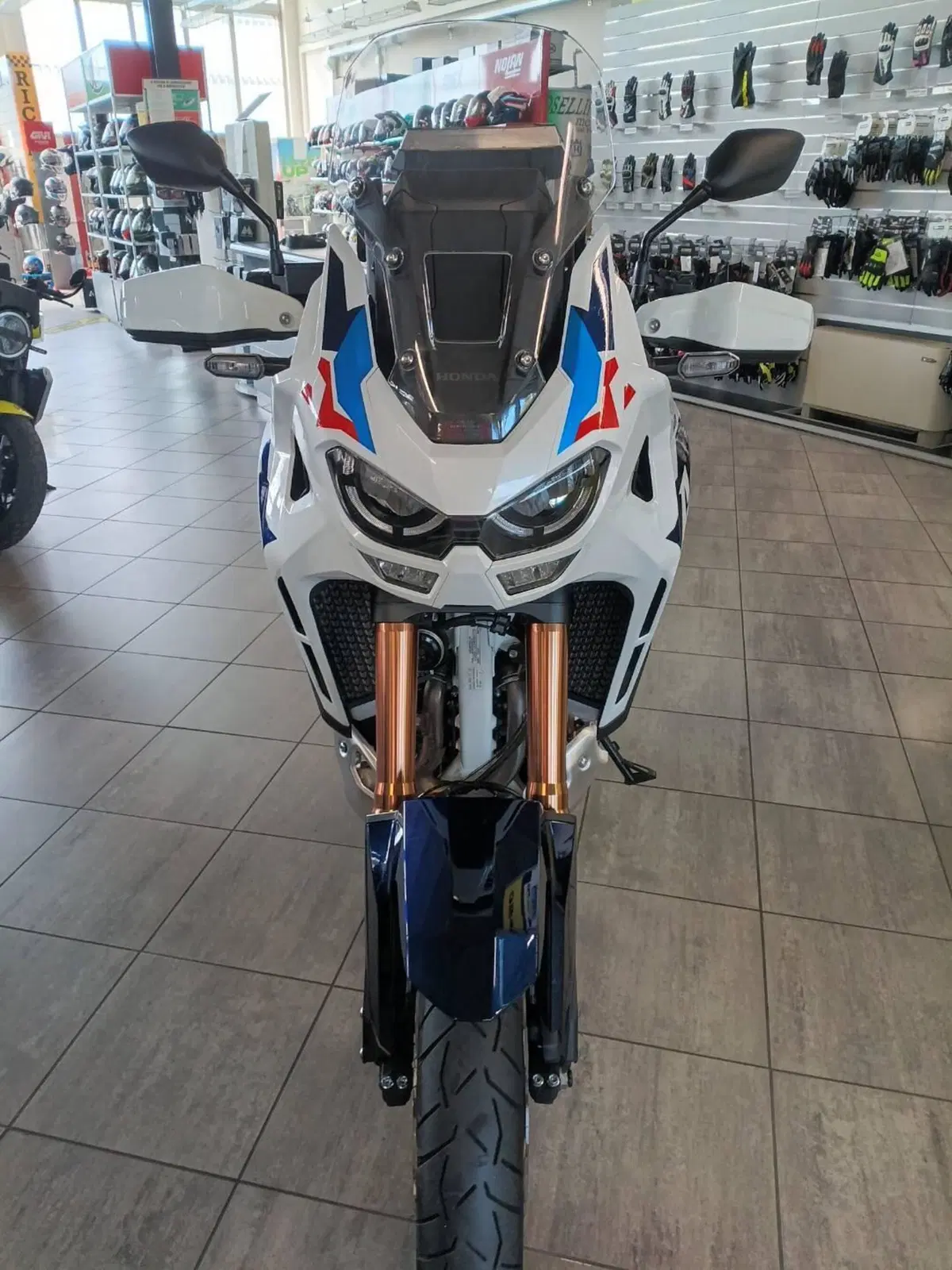 Honda Africa Twin CRF 1100L Adventure Sports DCT (2024 - 26) (8)