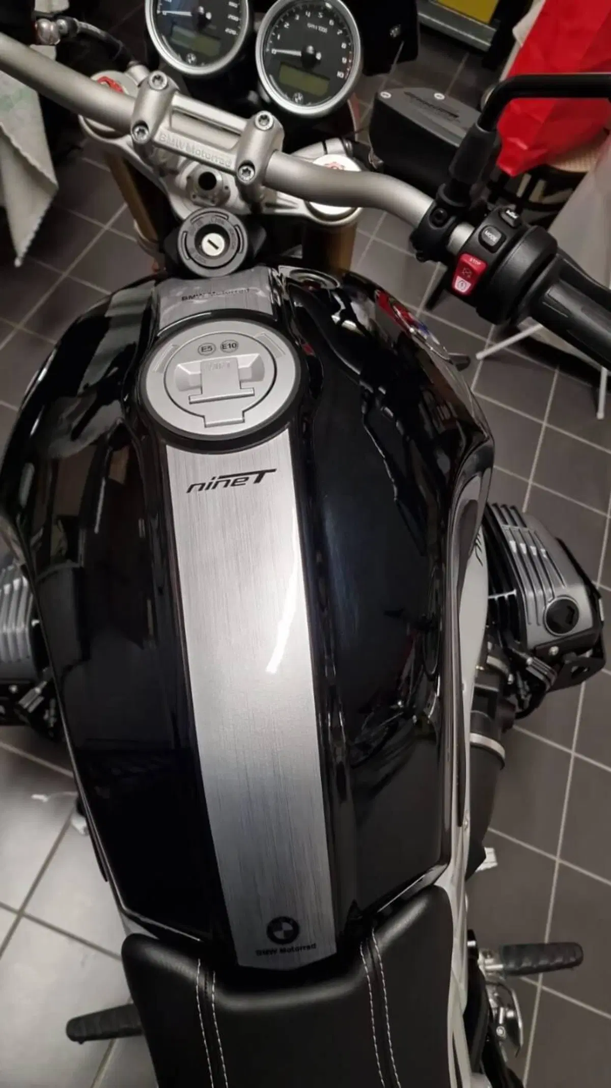 Bmw R nineT (2021 - 24) (3)
