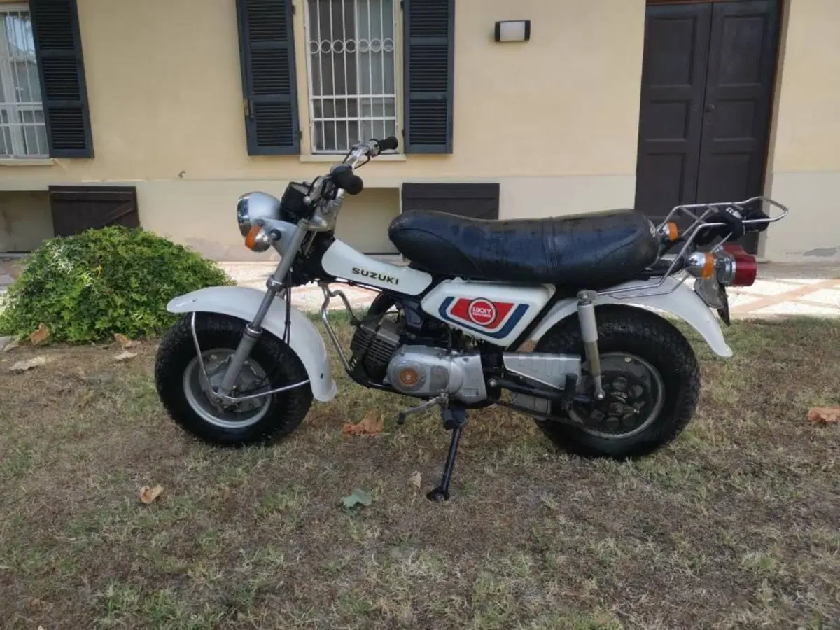 Suzuki RV 90 (5)