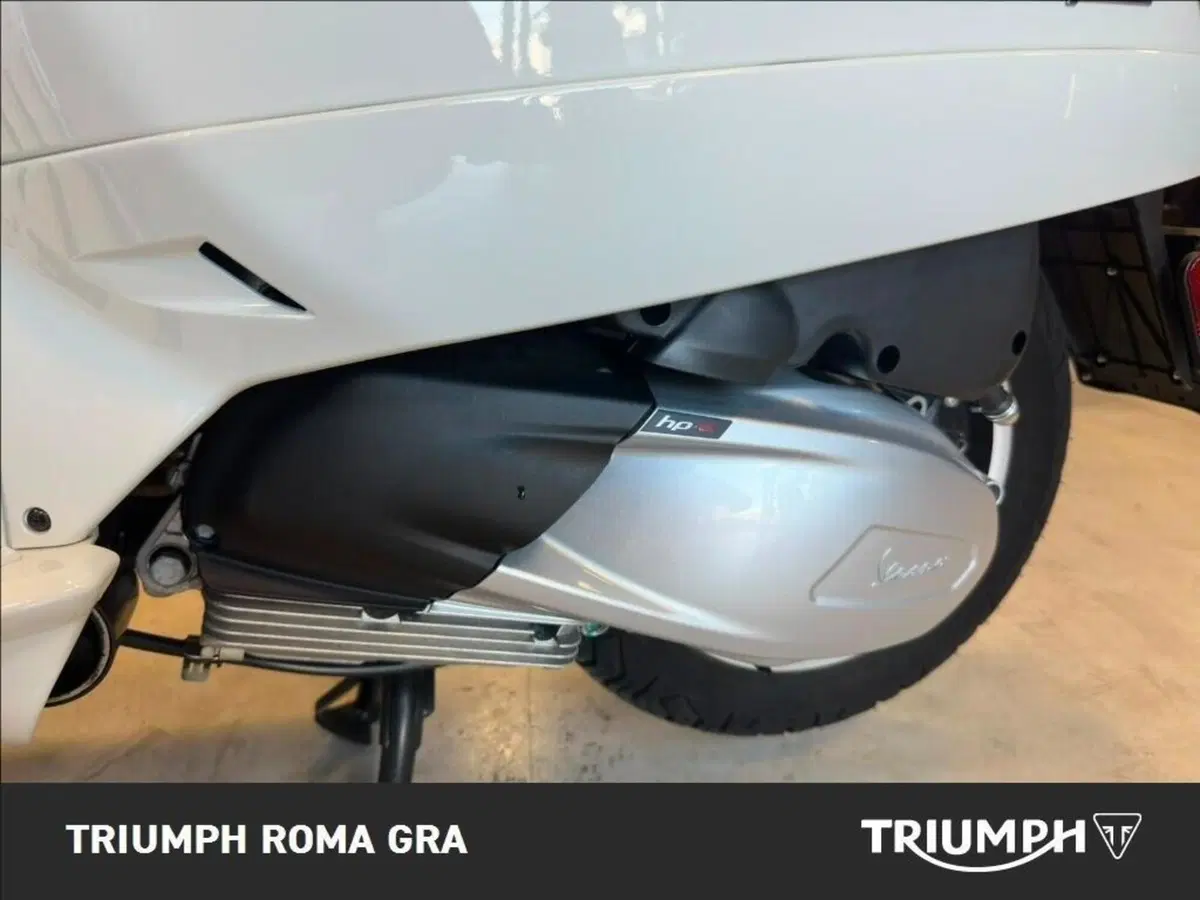 Vespa GTS 300 Super (2023 - 24) (13)