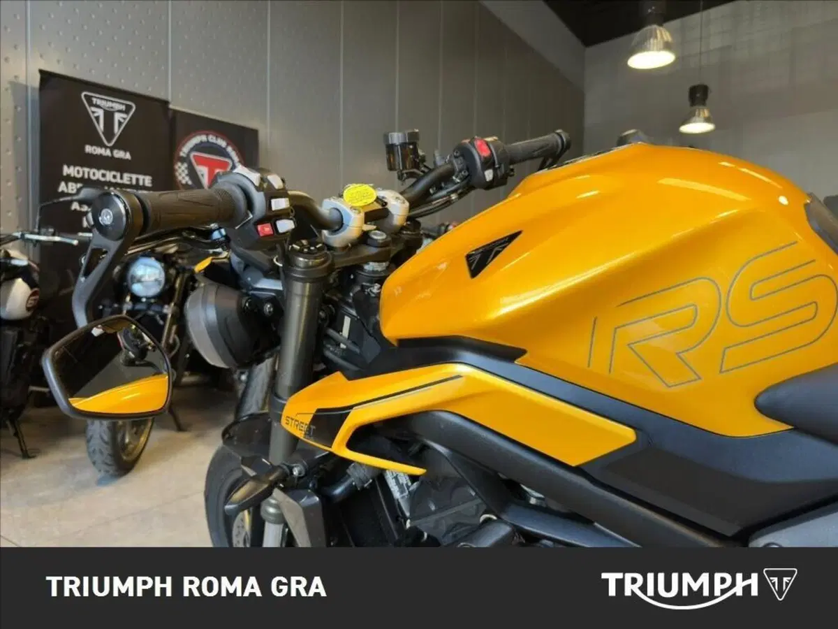 Triumph Street Triple 765 RS (2023 - 26) (14)