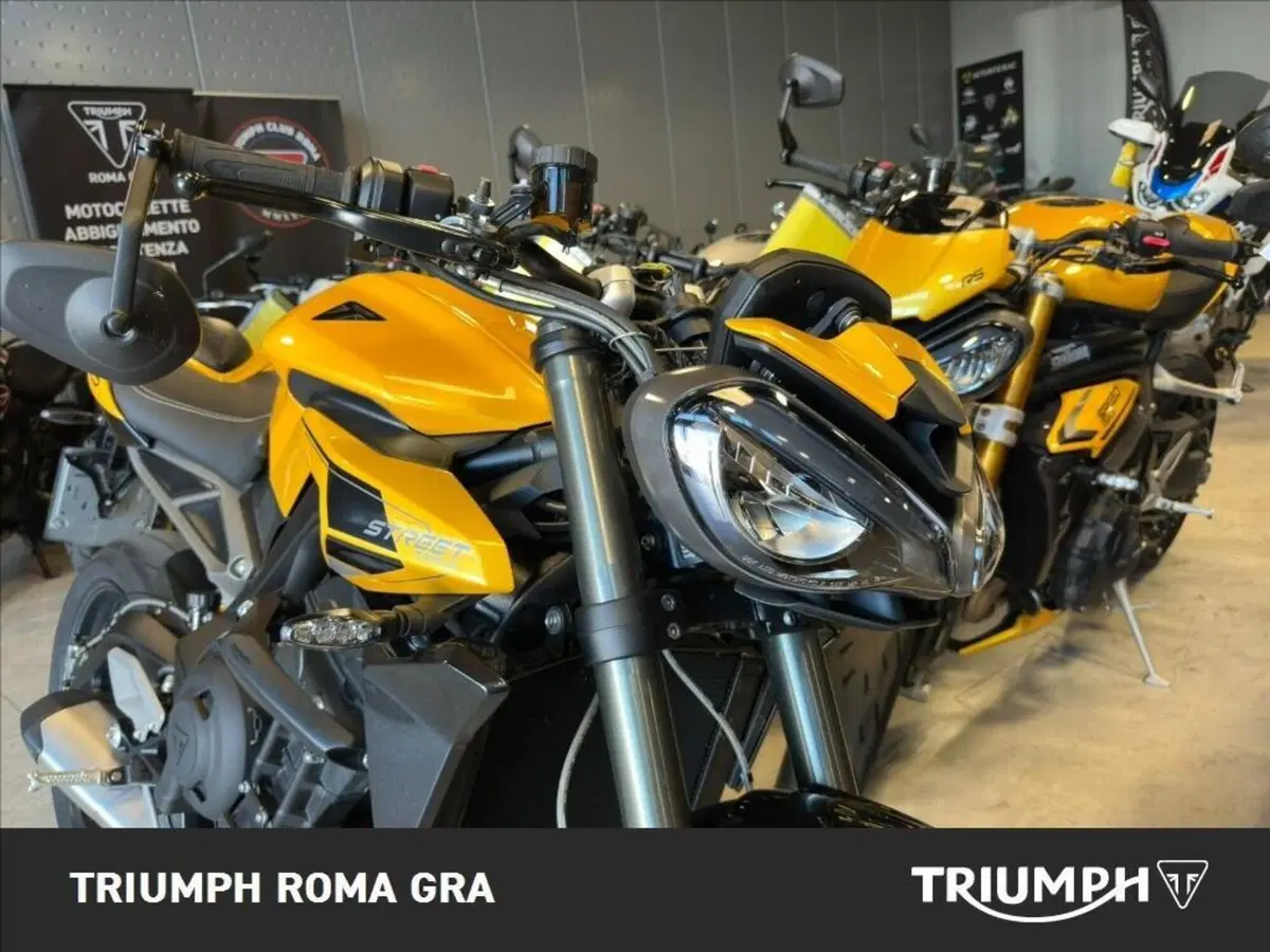 Triumph Street Triple 765 RS (2023 - 26) (11)