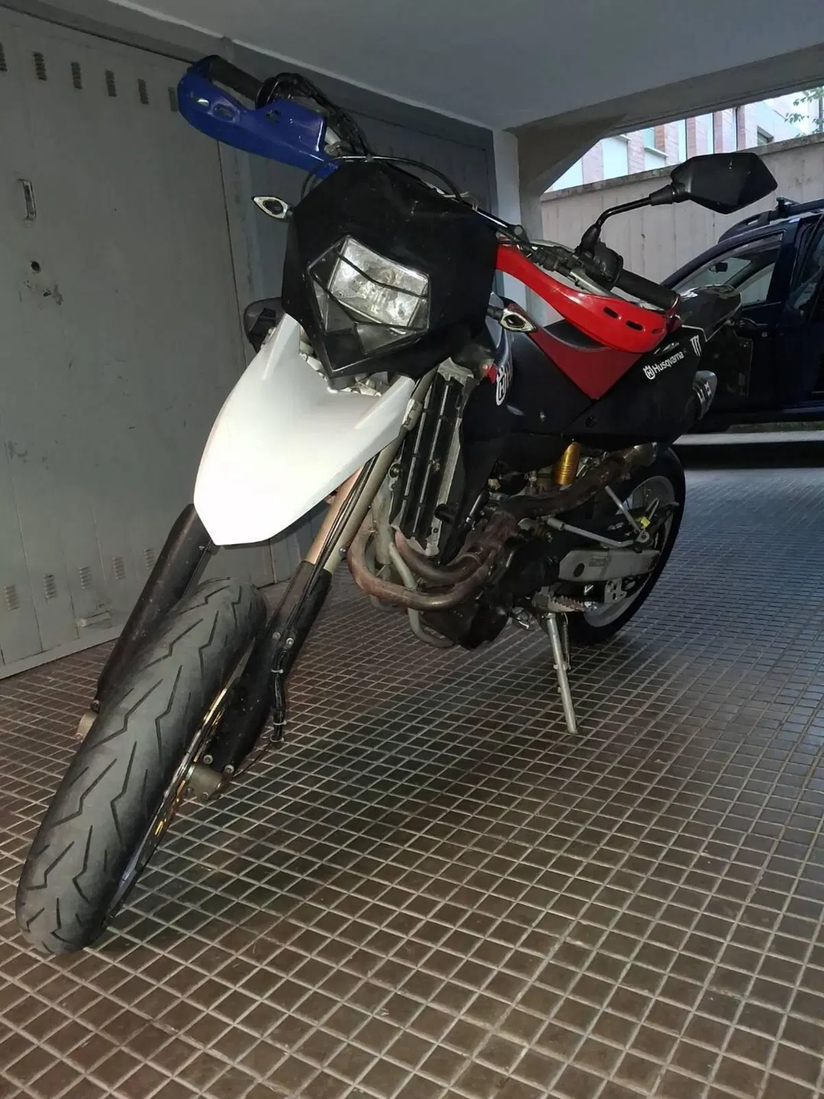 Husqvarna SM 610 (2008)