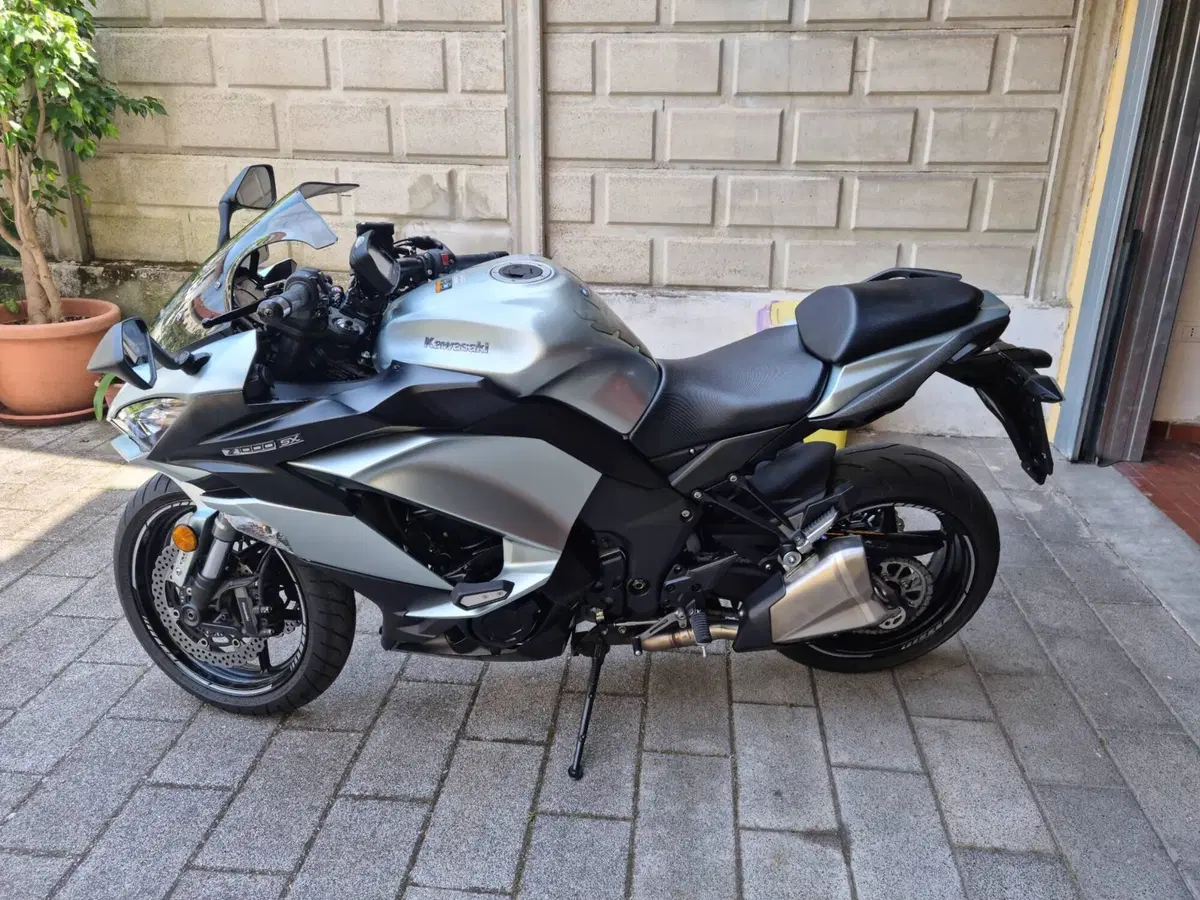 Kawasaki Z 1000 SX Tourer (2017 - 20) (6)
