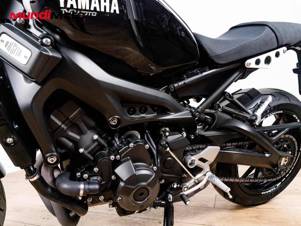 Yamaha XSR 900 ABS (2016 - 20) (9)