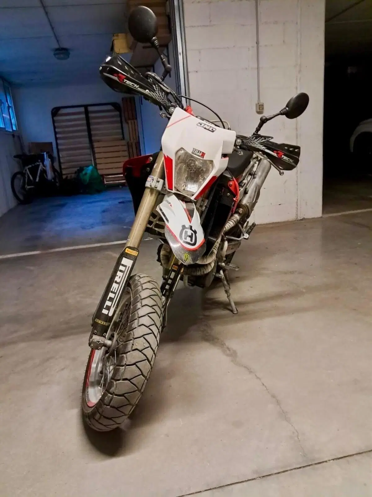 Husqvarna SM 610 (2008) (3)