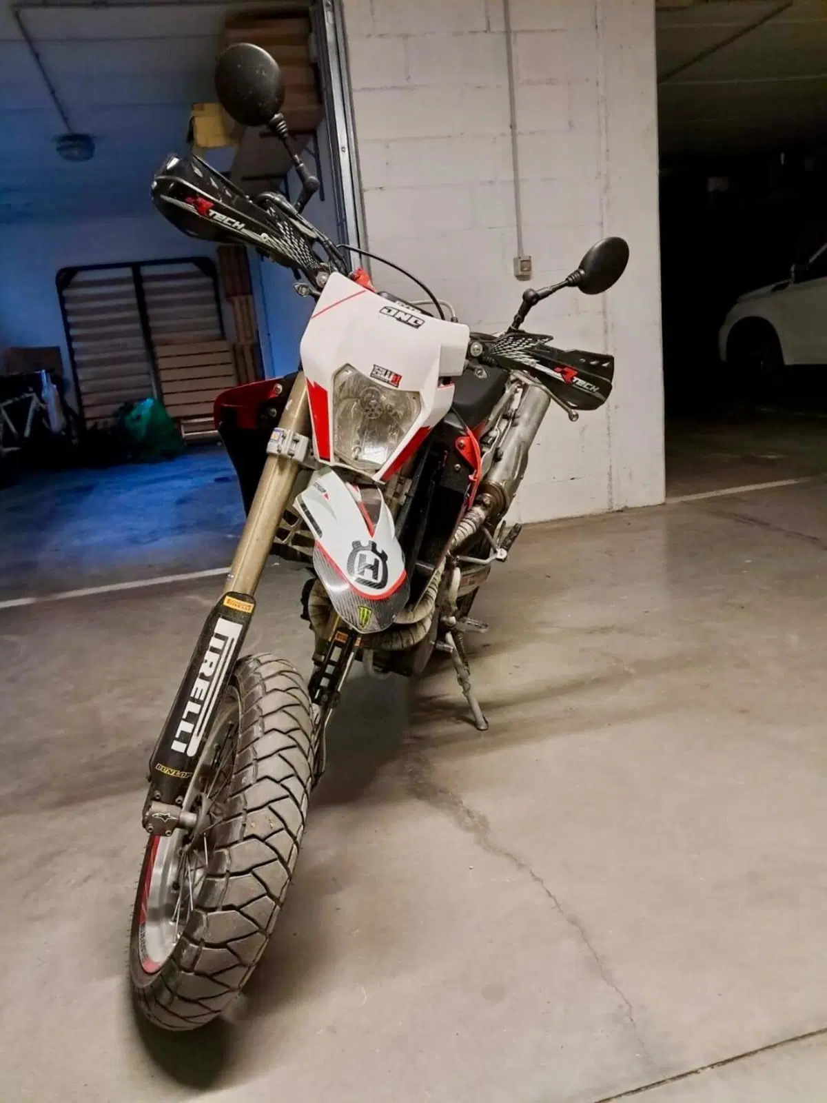 Husqvarna SM 610 (2008) (4)
