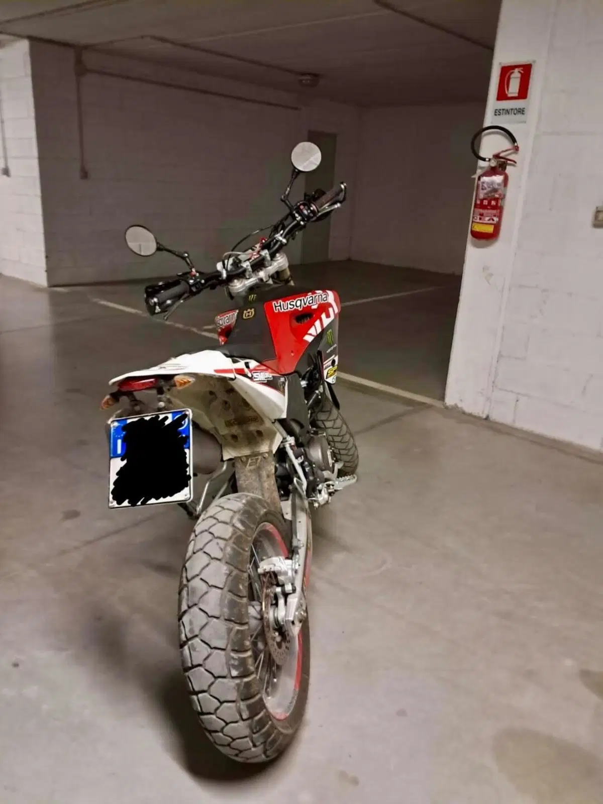 Husqvarna SM 610 (2008) (6)