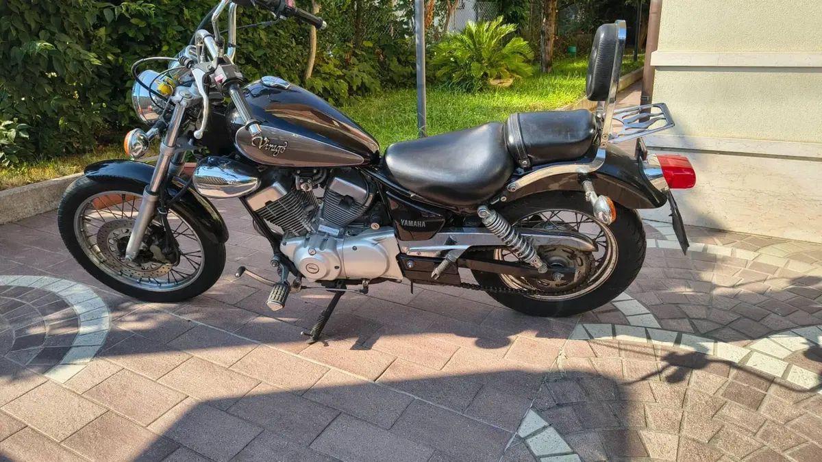 Yamaha XV 125 S Virago (2)