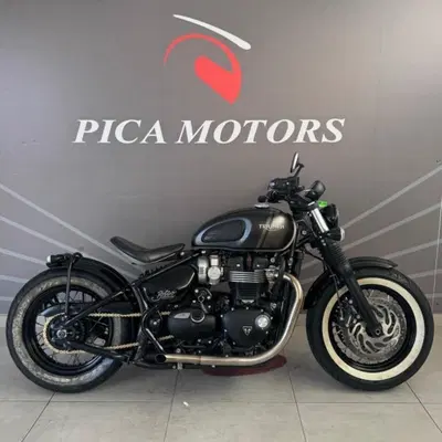 Triumph Bonneville Bobber 1200 (2021 - 25) usata