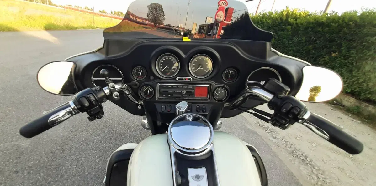 Harley-Davidson 1450 Electra Glide Ultra Classic (2003 - 05) - FLHTCUI (12)
