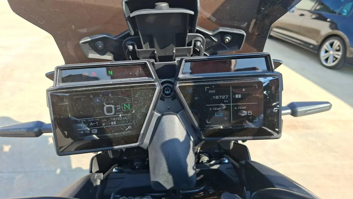 Yamaha Tracer 9 GT (2021 - 24) (9)