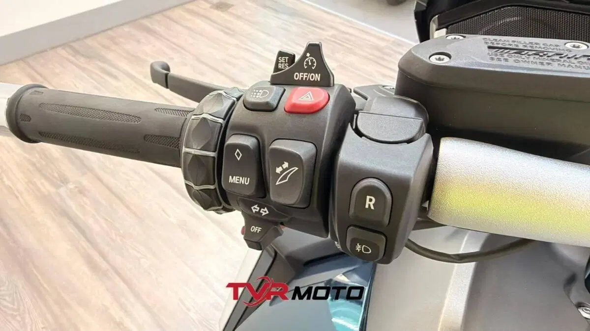 Bmw K 1600 GTL (2017 - 20) (8)