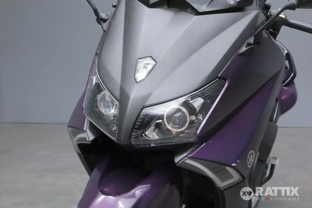 Yamaha T-Max 530 (2012 - 14) (6)