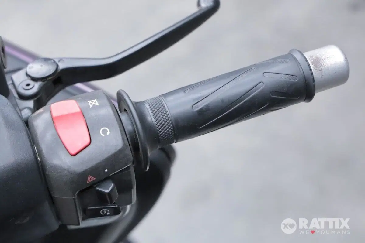 Yamaha T-Max 530 (2012 - 14) (12)