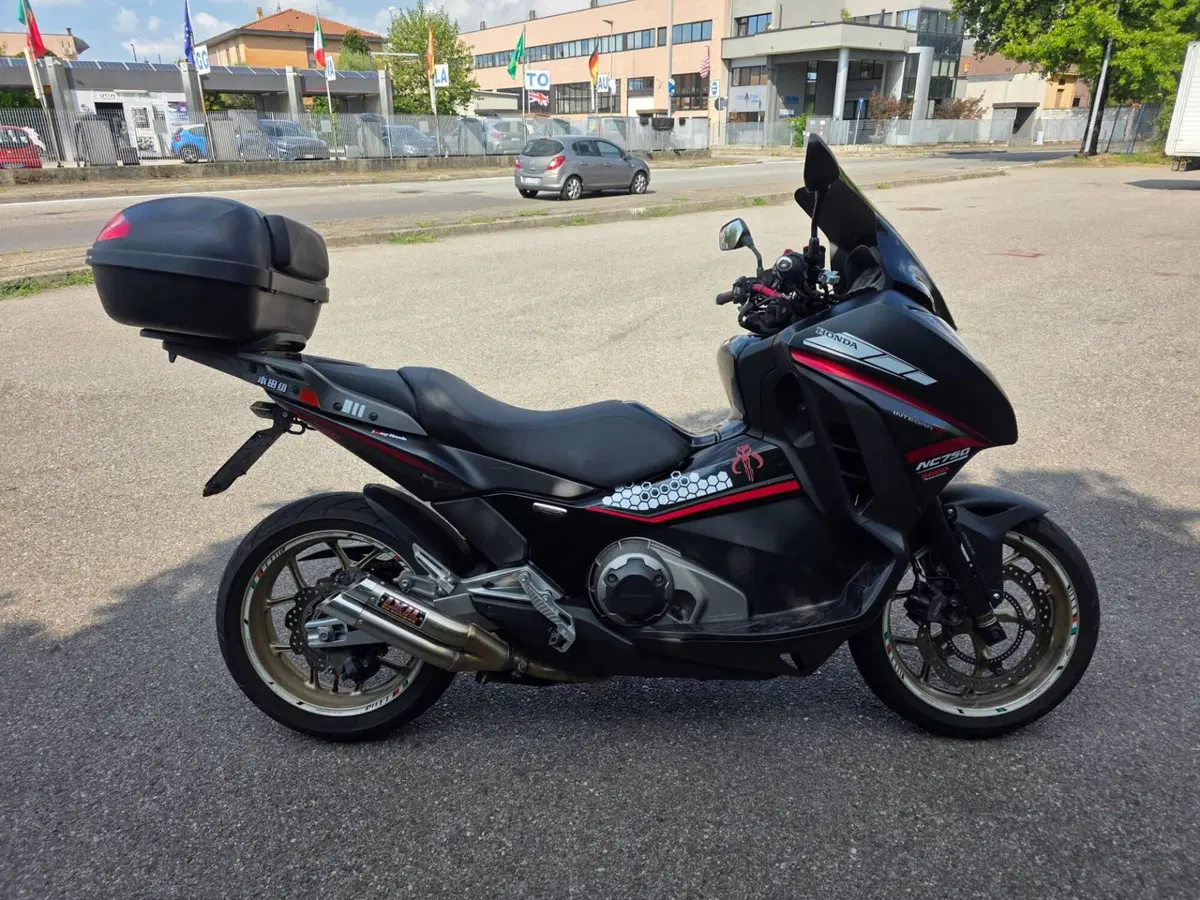 Honda Integra 750 DCT ABS (2014 - 15) (7)