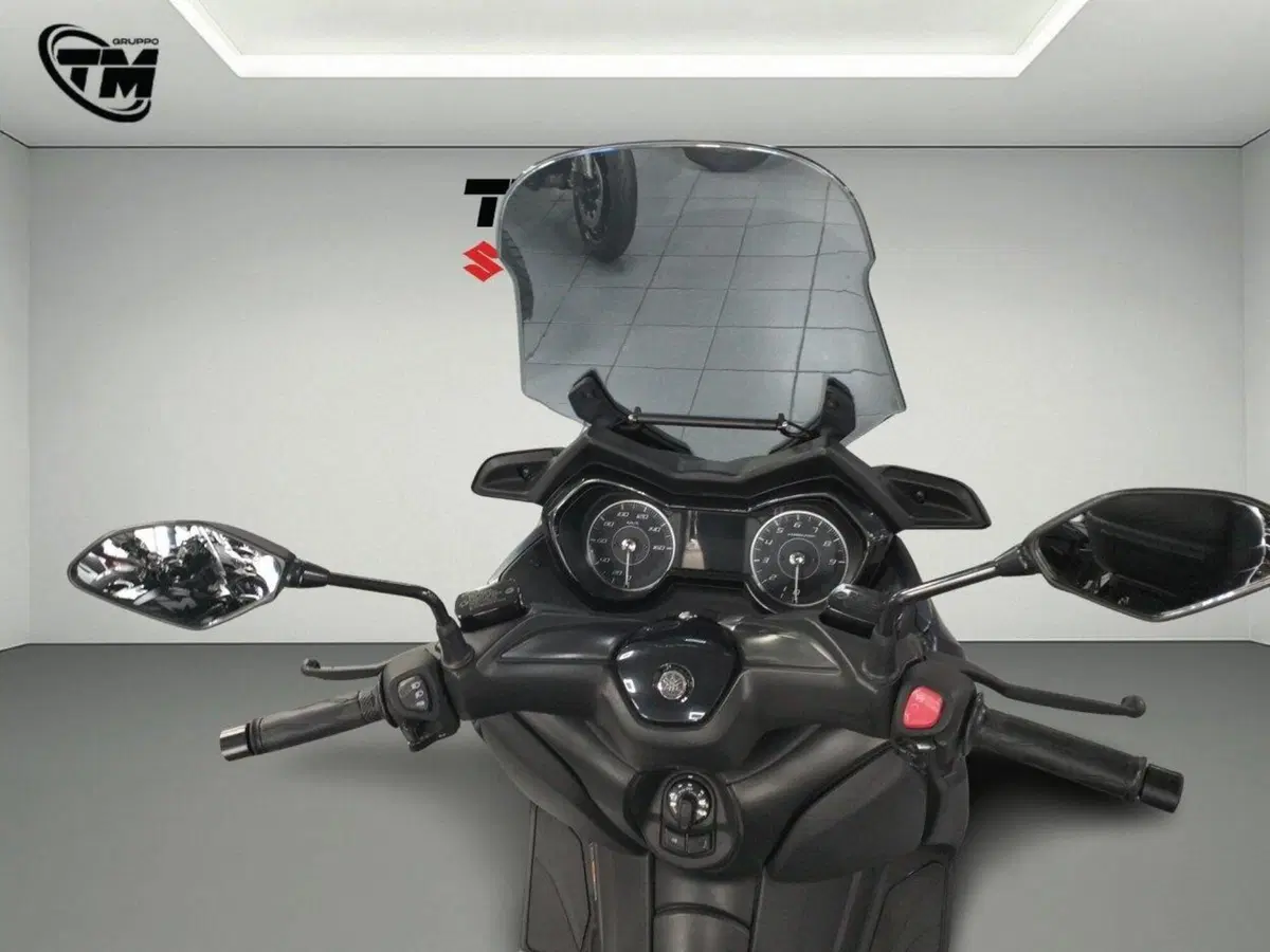 Yamaha X-Max 300 (2021 - 24) (5)