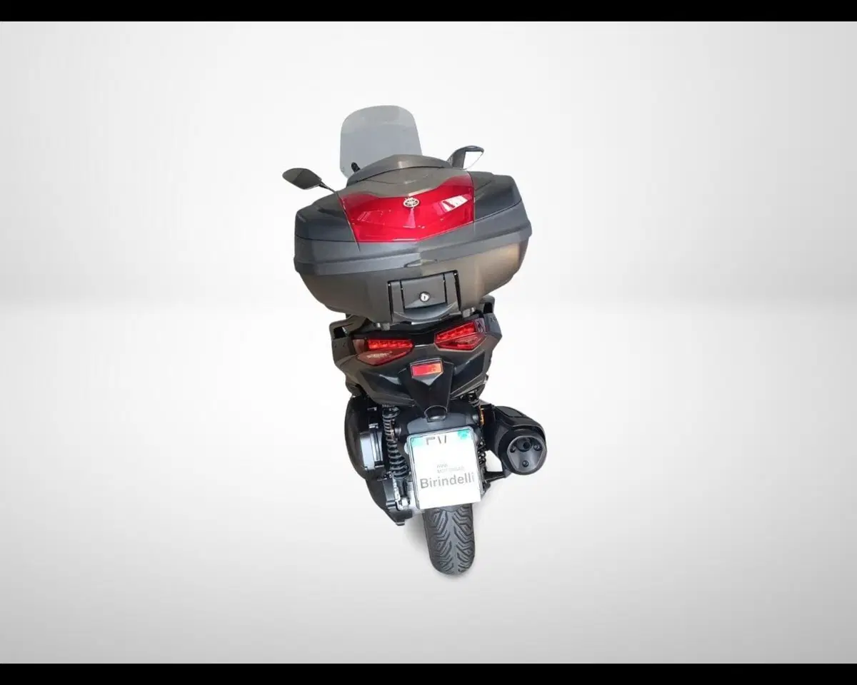 Yamaha X-Max 300 Tech Max (2025 - 26) (7)