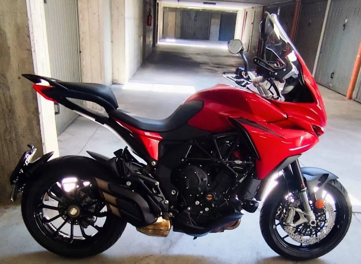 MV Agusta Turismo Veloce 800 R (2023 - 26)