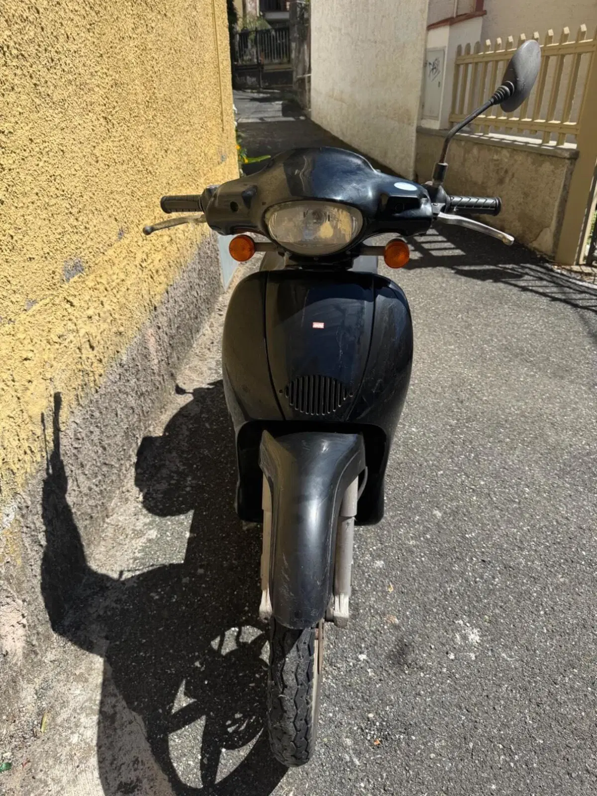 Aprilia Scarabeo 50 (2004 - 06) (3)