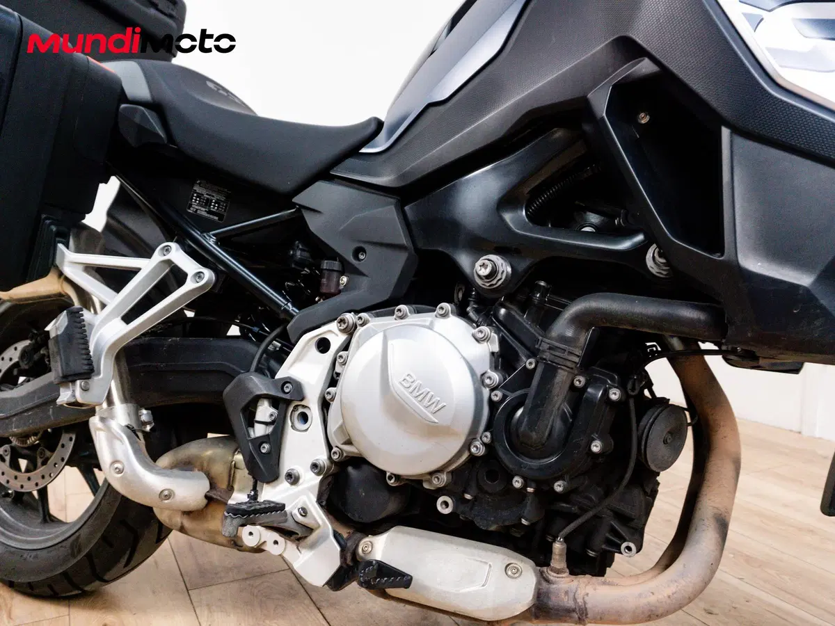 Bmw F 750 GS Edition 40 Years GS (2021) (5)