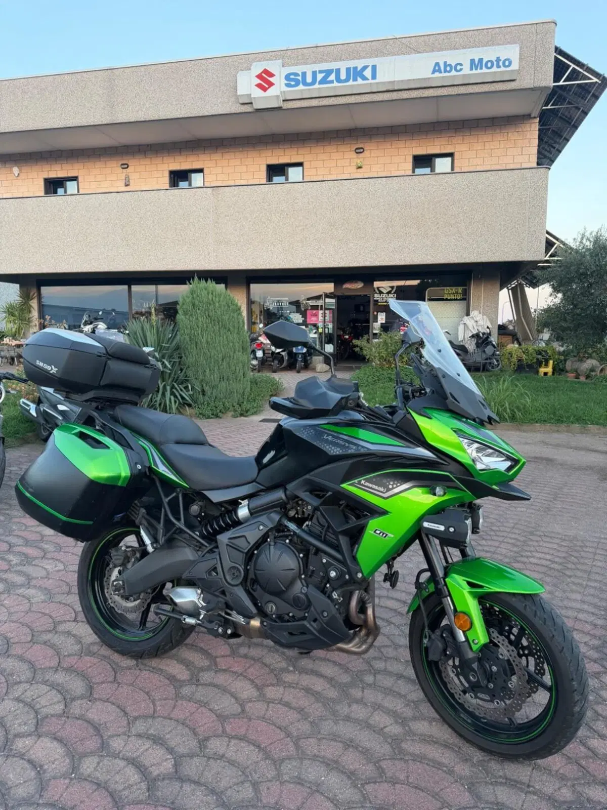 Kawasaki Versys 650 Tourer Plus (2022 - 24) (2)