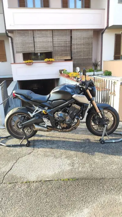 Honda CB 650 R (2021 - 23) usata