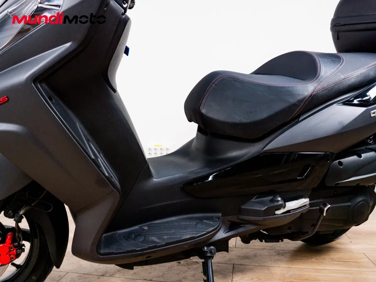 Sym CityCom 300 S (2017 - 20) (9)