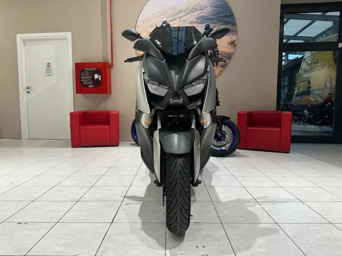 Yamaha X-Max 300 (2021 - 24) (5)