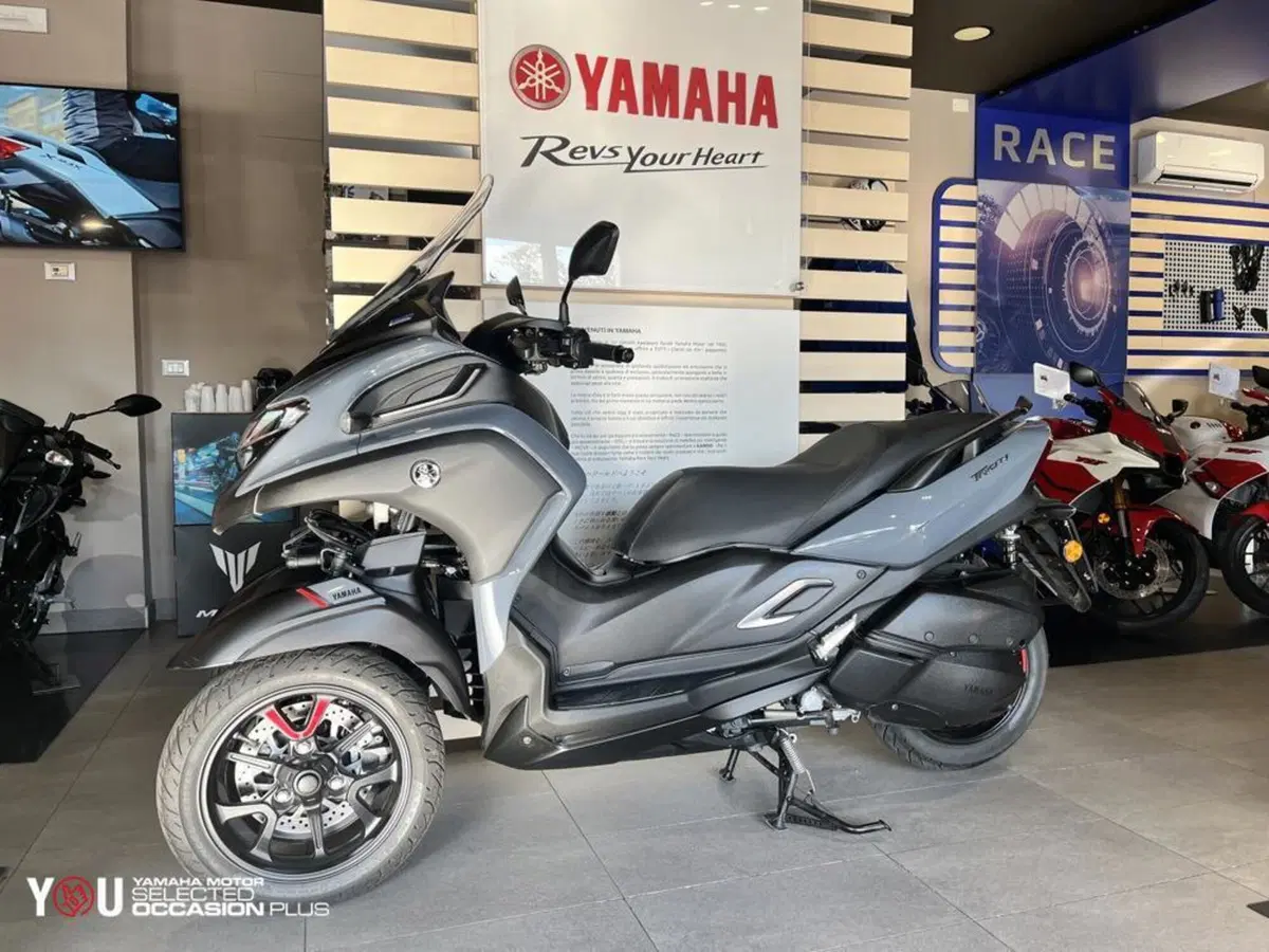 Yamaha Tricity 300 (2021 - 24) (7)