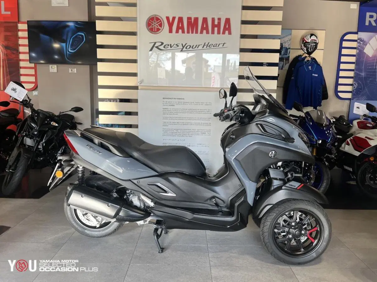 Yamaha Tricity 300 (2021 - 24) (4)
