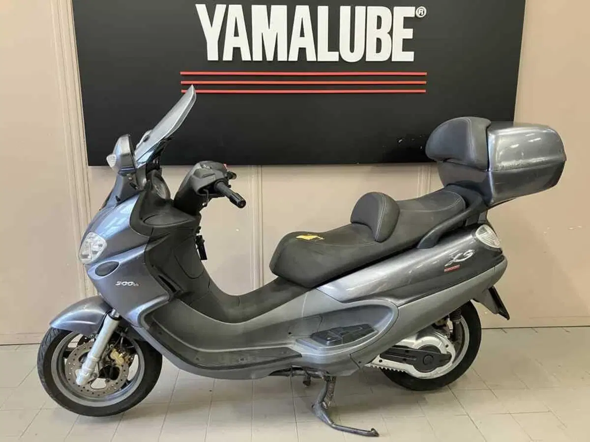 Piaggio X9 500 Evolution (3)