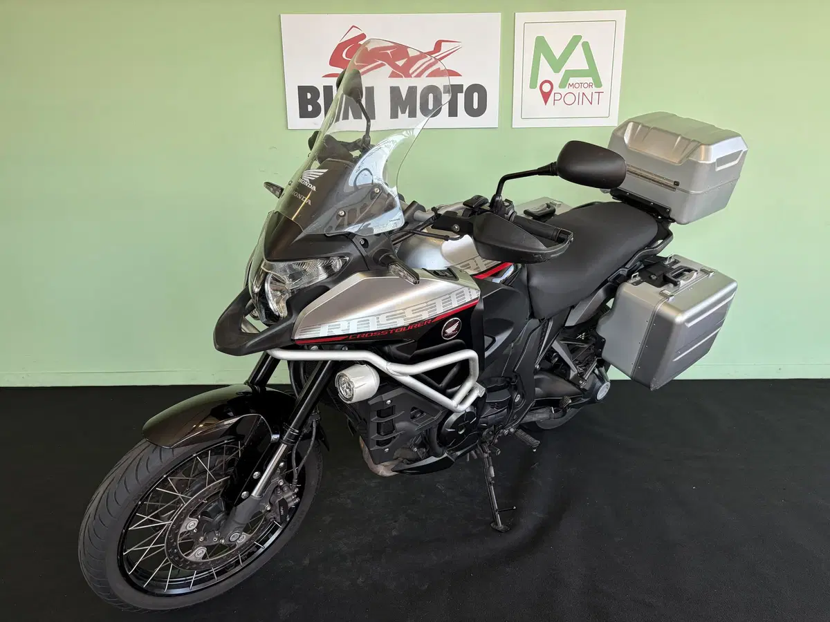 Honda Crosstourer DCT ABS Travel Edition (2015 - 17) (4)